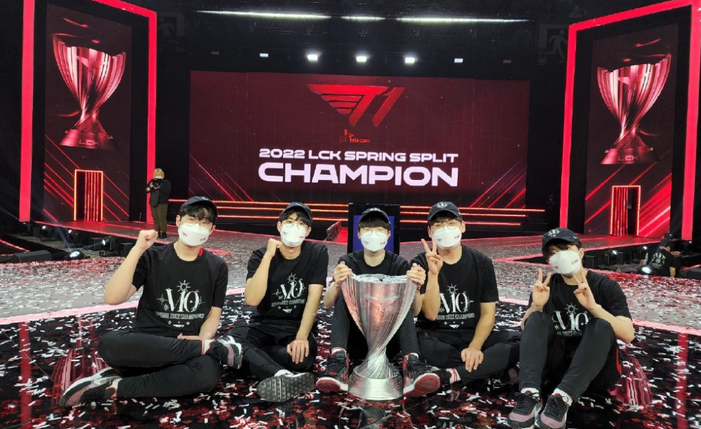 供了具有竞 供了具有竞